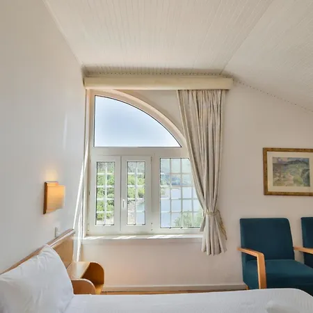 Morgado - River And By Pch *