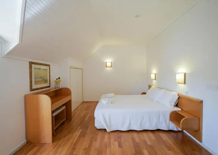 Morgado - River And By Pch Padroes (Vila Real)