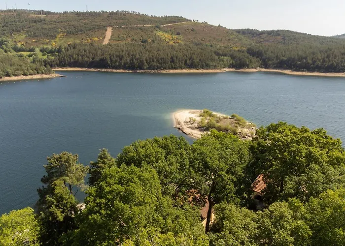 Morgado - River And By Pch Mini-hôtel Padroes (Vila Real)